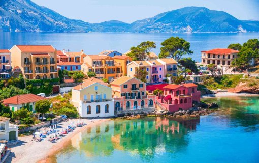 Kefalonia vs Zakynthos: Which Greek Island Should You Visit?